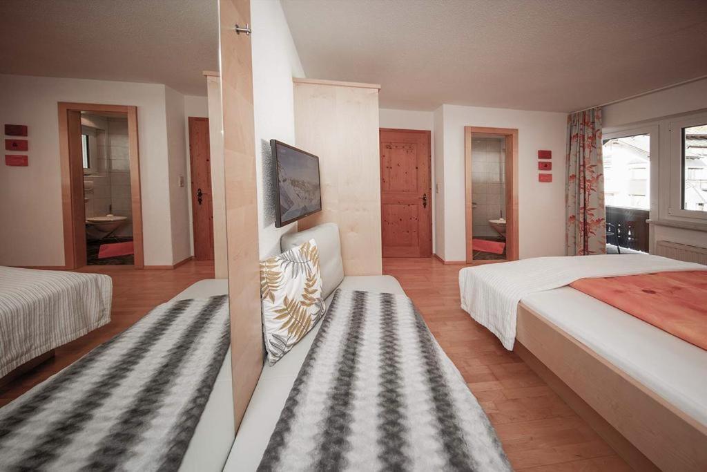 Haus Ingrid Apartment เซิลเดน ภายนอก รูปภาพ