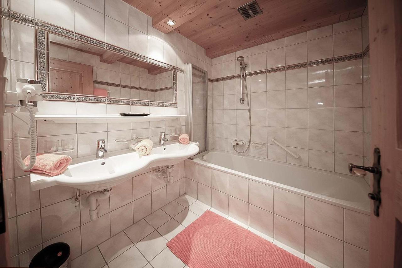 Haus Ingrid Apartment เซิลเดน ภายนอก รูปภาพ
